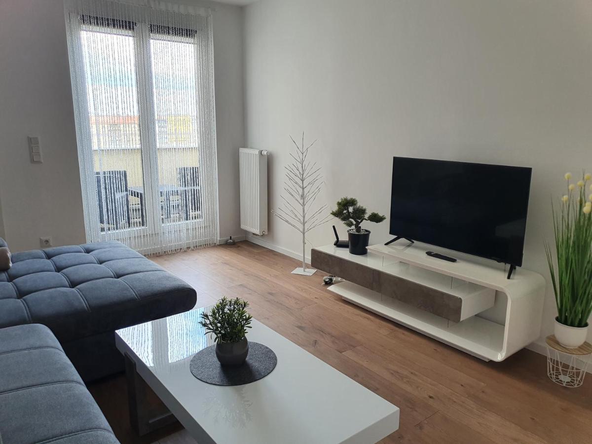 Smarte Dachgeschosswohnung Mit 2 Terrassen Direkt Am Hauptbahnhof فيينا المظهر الخارجي الصورة